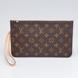 Louis Vuitton Monogram Neverfull Pochette